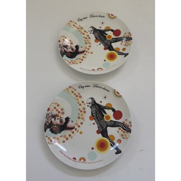 Set of 2 Cirque Du Soleil Salad Plates Dare To Dream Souvenir Memorabilia - Picture 1 of 8